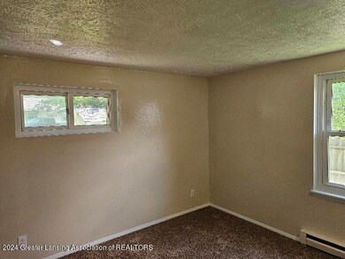 3621 Lowcroft Ave, Lansing, MI 48910 - photo 7