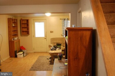 36 W Ruddle St, Coaldale, PA 18218 - photo 5