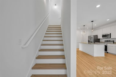 2 Cub Rd, Asheville, NC 28806 - photo 5