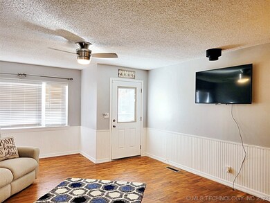 700 Sooner Dr, Tahlequah, OK 74464 - photo 7