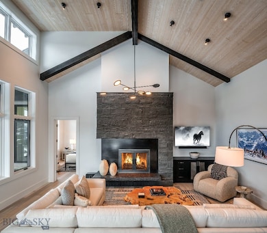 Photos of furnishings are of a similar unit. Furni