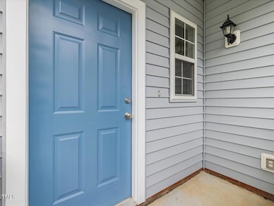 1928 Shadow Glen Dr, Raleigh, NC 27604 - photo 5