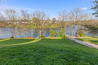 406 Village Dr, Frankfort, KY 40601 - photo 2