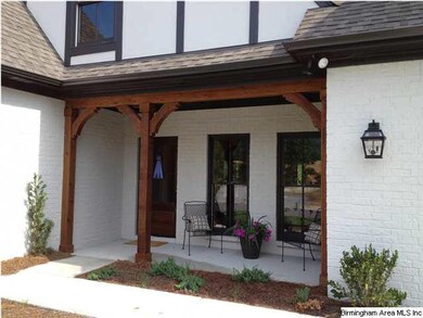 Nice covered front porch (pictures are of a differ