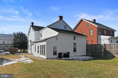 408 S Queen St, Littlestown, PA 17340 - photo 7