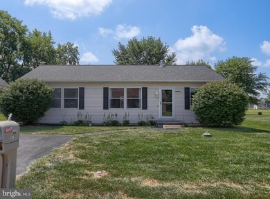 112 Lynmar Ave, Palmyra, PA 17078 - photo 2
