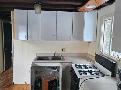 739 Chapel Hill Rd, Whitingham, VT 05361 - photo 7