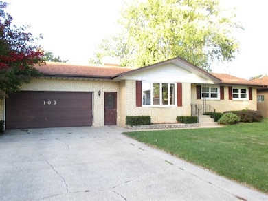 103 Carnation St, Dyer, IN 46311 - photo 3