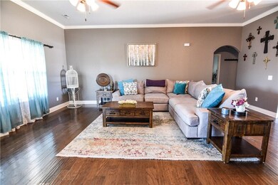 971 Red Oak St, Elkins, AR 72727 - photo 6