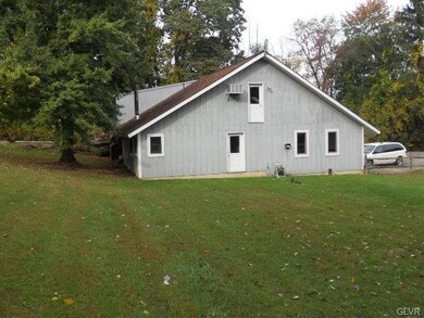 4644 Mill Rd, Emmaus, PA 18049 - photo 7
