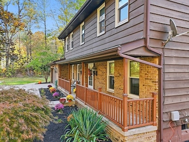 828 Center Rd, Hinckley, OH 44233 - photo 4