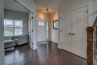 650 Prairie Grass Rd, Oregon, WI 53575 - photo 2