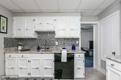 5405 Pioneer Dr, Baltimore, MD 21214 - photo 5