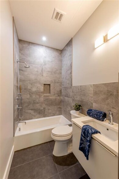 100 Oak St unit 2, Weehawken, NJ 07086 - photo 6