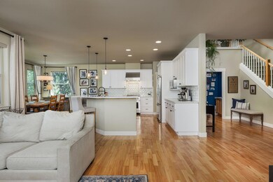 61878 Fall Creek Loop, Bend, OR 97702 - photo 5