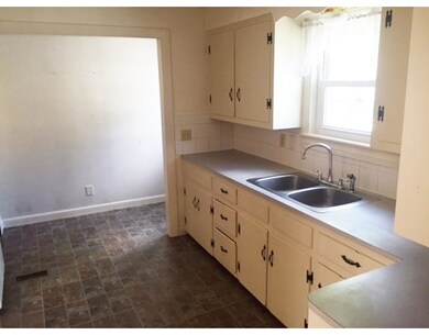 36 Orchard St, South Grafton, MA 01560 - photo 6