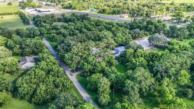 2543 Gates Rd, Alvin, TX 77511 - photo 7