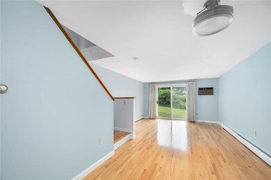 33 Sakonnet E, Tiverton, RI 02878 - photo 6