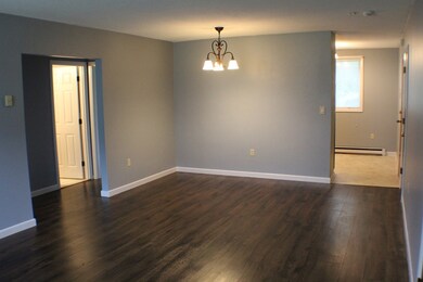 121 Bailey St unit B11, Worcester, MA 01602 - photo 4