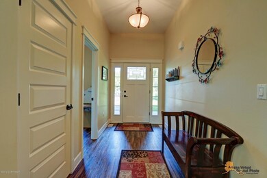 Entry way