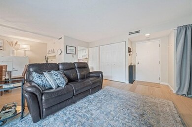 73 Broad Reach unit T44C, Weymouth, MA 02191 - photo 3