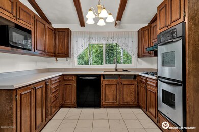 Spacious Kitchen