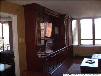 Sunrise Tower unit 1114A, Staten Island, NY 10304 - photo 5