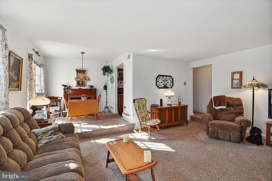 113 Yardley Commons, Yardley, PA 19067 - photo 5