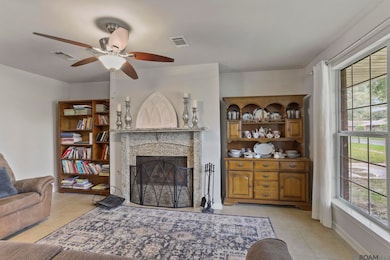 2011 Hoyt Dr, Baton Rouge, LA 70816 - photo 5