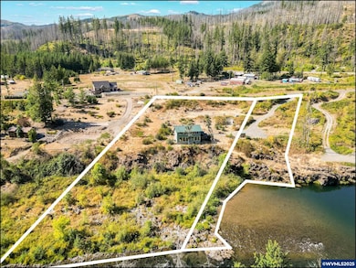 33910 Railroad Ave, Gates, OR 97346 - photo 2