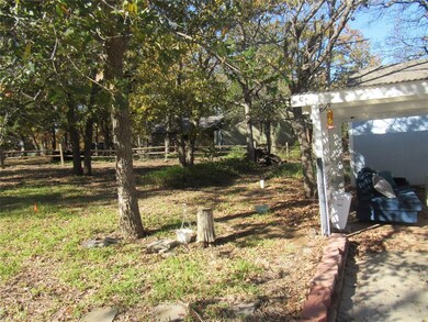 725 Tanglewood Trail, Pottsboro, TX 75076 - photo 4