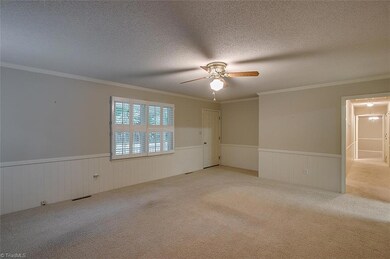 1236 E Mine St, Asheboro, NC 27205 - photo 3