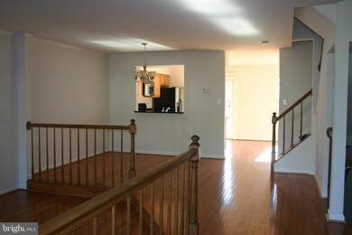 6321 Mary Todd Ct, Centreville, VA 20121 - photo 5
