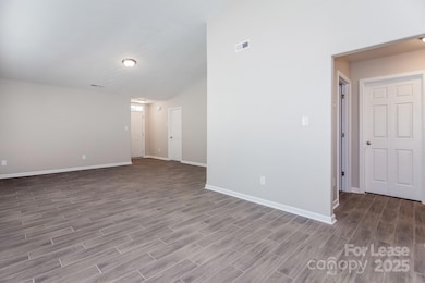 625 Tribune Dr, Charlotte, NC 28214 - photo 4