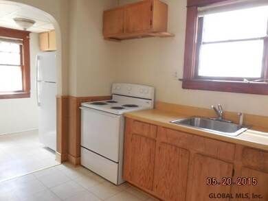 8 Twiller St, Albany, NY 12209 - photo 6