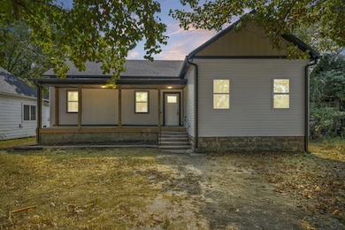 1030 W Chase St, Springfield, MO 65803 - photo 2