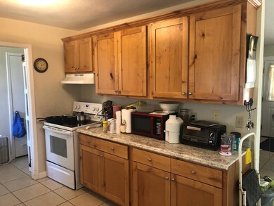 107 Shaw Ave, Fredericksburg, TX 78624 - photo 7