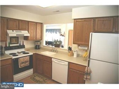 178 Kingswood Ct unit 178, Glen Mills, PA 19342 - photo 6