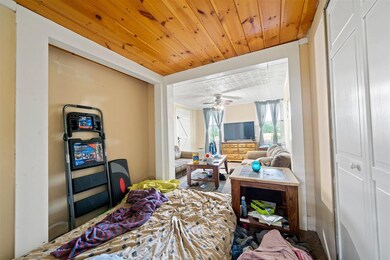 42 Meter St, Concord, NH 03303 - photo 7