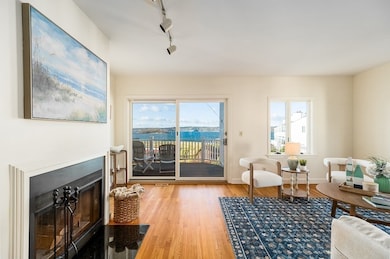 7 Rackliffe St unit 1, Gloucester, MA 01930 - photo 5