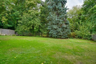 11 Walnut Ct, Woburn, MA 01801 - photo 5