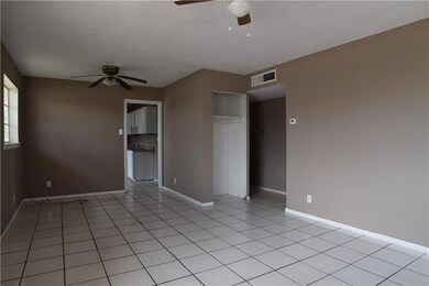 10201 Chinaberry Dr, El Paso, TX 79925 - photo 2