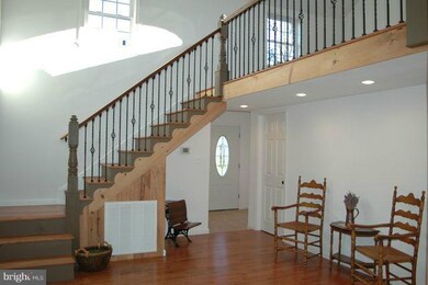 284 Piedmont Ave, Washington, VA 22747 - photo 3