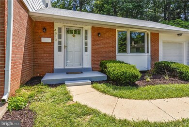 4912 Andrea Ave, Annandale, VA 22003 - photo 2