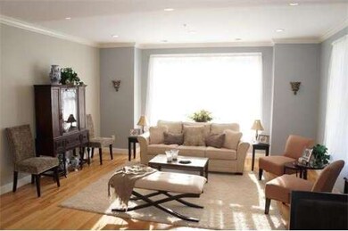 345 Belgrade Ave unit 1, Roslindale, MA 02131 - photo 6