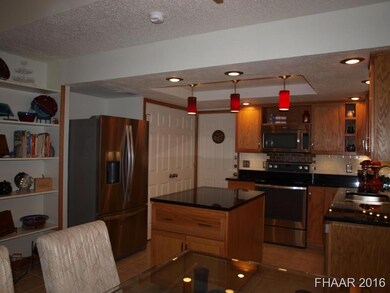 Beautiful Kitchen Features