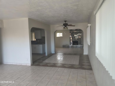 4908 Blue Ridge Cir, El Paso, TX 79904 - photo 5