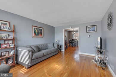 4457 Eldone Rd, Baltimore, MD 21229 - photo 7