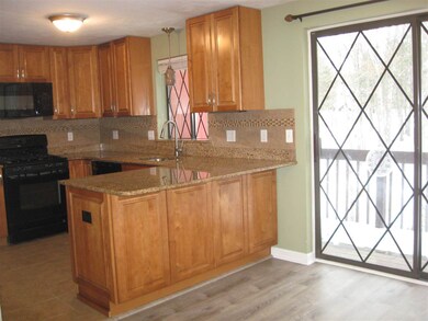 8 Plasic Rd, MerriMacK, NH 03054 - photo 5