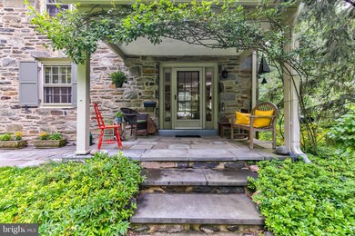 37 Green Valley Rd, Wallingford, PA 19086 - photo 2